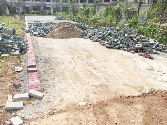 信陽市河源二號(hào)公館停車位